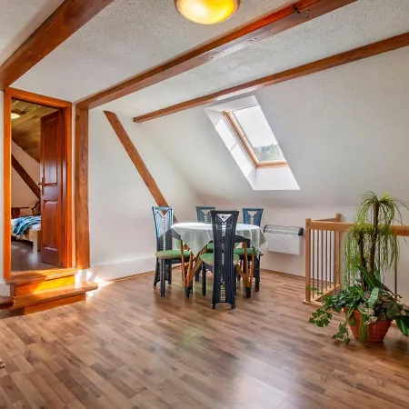 펜션 Haus Polivka By Interhome Trebisov